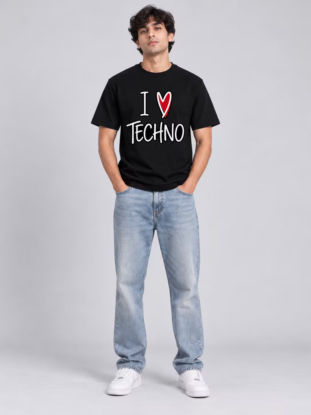This tee